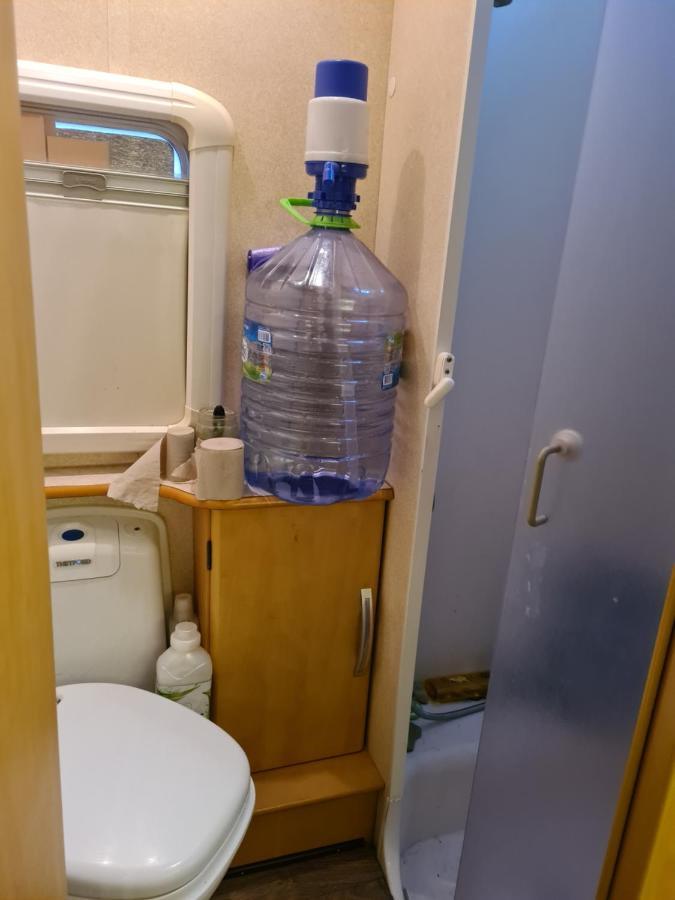 Caravan Lara1 *